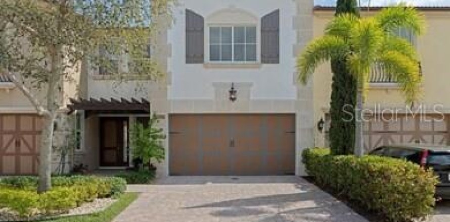 Townhouse in West Palm Beach, Florida 3 bedrooms, 211.63 sq.m. № 2102435