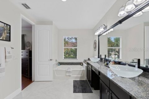 Townhouse in West Palm Beach, Florida 3 bedrooms, 211.63 sq.m. № 2102435 - photo 21