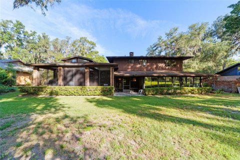 House in Gainesville, Florida 3 bedrooms, 349.68 sq.m. № 1765921 - photo 2