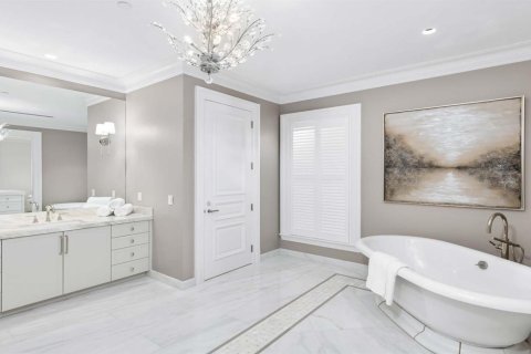 Villa ou maison à louer à Palm Beach, Floride: 7 chambres, 1330.45 m2 № 2084299 - photo 22