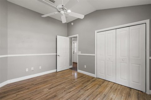 House in Wildwood, Florida 5 bedrooms, 268.67 sq.m. № 1829734 - photo 22