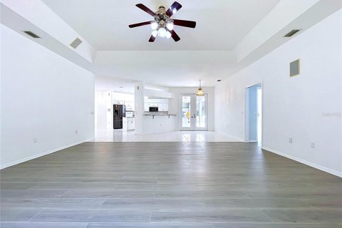 House in Hernando, Florida 4 bedrooms, 313.55 sq.m. № 2112457 - photo 24