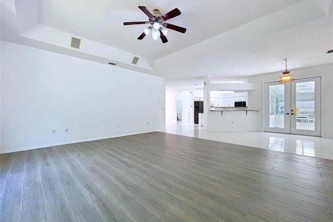 House in Hernando, Florida 4 bedrooms, 313.55 sq.m. № 2112457 - photo 23