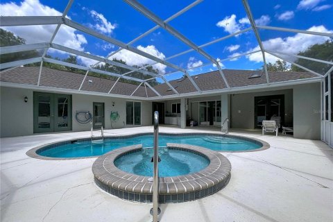 House in Hernando, Florida 4 bedrooms, 313.55 sq.m. № 2112457 - photo 17
