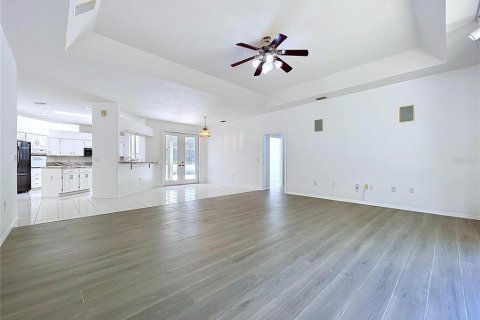 House in Hernando, Florida 4 bedrooms, 313.55 sq.m. № 2112457 - photo 27