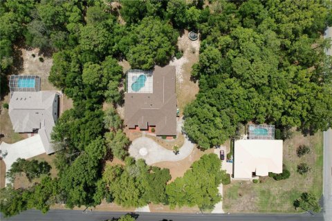 House in Hernando, Florida 4 bedrooms, 313.55 sq.m. № 2112457 - photo 4