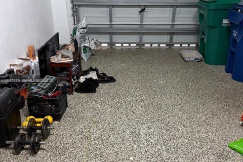 Townhouse in Miami, Florida 3 bedrooms, 165.09 sq.m. № 2049976 - photo 16