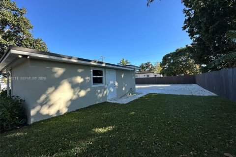 Villa ou maison à vendre à Miami, Floride: 3 chambres, 111.3 m2 № 1995948 - photo 26