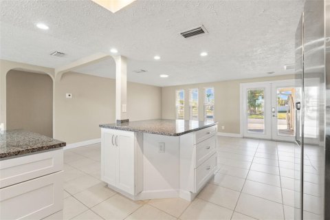 Villa ou maison à vendre à New Port Richey, Floride: 3 chambres, 146.51 m2 № 2200026 - photo 24