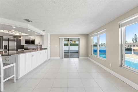 Villa ou maison à vendre à New Port Richey, Floride: 3 chambres, 146.51 m2 № 2200026 - photo 29