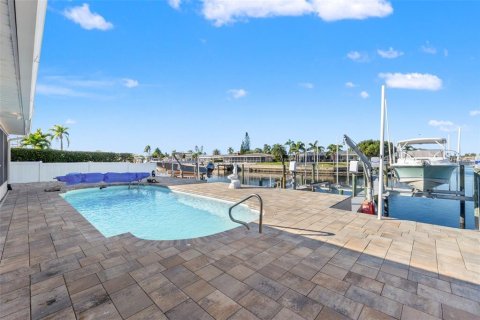 Villa ou maison à vendre à New Port Richey, Floride: 3 chambres, 146.51 m2 № 2200026 - photo 12