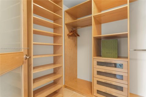 Copropriété à vendre à Aventura, Floride: 3 chambres, 249.91 m2 № 1940827 - photo 27