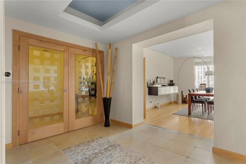 Copropriété à vendre à Aventura, Floride: 3 chambres, 249.91 m2 № 1940827 - photo 3