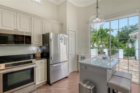 Dúplex en venta en University Park, Florida, 2 dormitorios, 137.87 m2 № 1911121 - foto 17