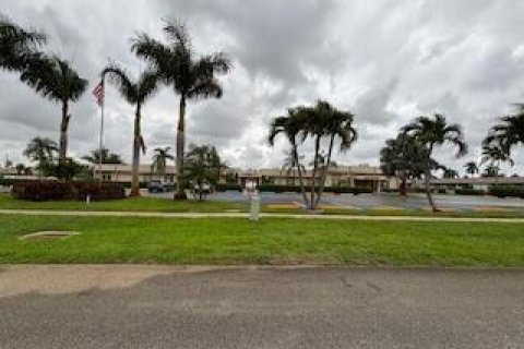 Copropriété à vendre à West Palm Beach, Floride: 2 chambres, 84.54 m2 № 2242759 - photo 9