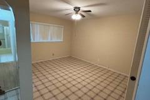Copropriété à vendre à West Palm Beach, Floride: 2 chambres, 84.54 m2 № 2242759 - photo 5