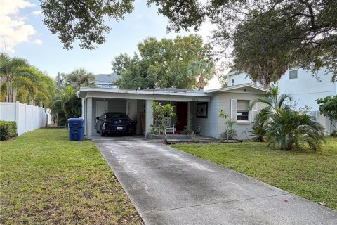 Villa ou maison à Tampa, Floride 2 chambres, 94.85 m2 № 2430715