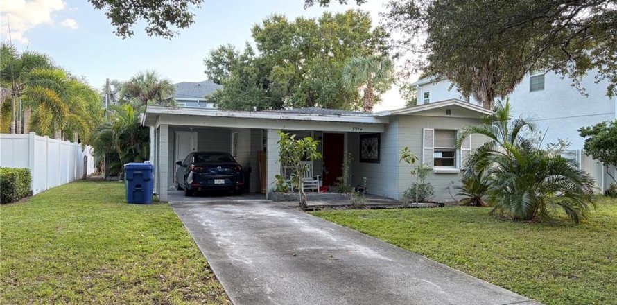 Villa ou maison à Tampa, Floride 2 chambres, 94.85 m2 № 2430715