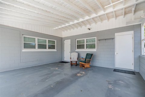 House in Titusville, Florida 3 bedrooms, 111.11 sq.m. № 1608810 - photo 4