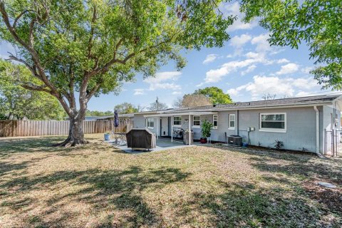 House in Titusville, Florida 3 bedrooms, 111.11 sq.m. № 1608810 - photo 26