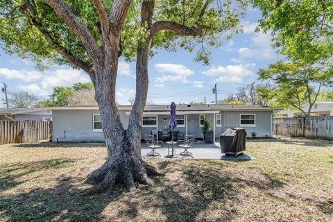 House in Titusville, Florida 3 bedrooms, 111.11 sq.m. № 1608810 - photo 24