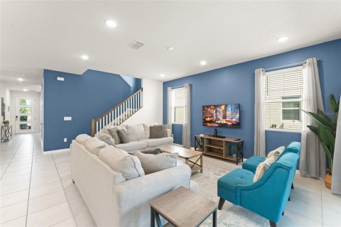 Villa ou maison à vendre à Kissimmee, Floride: 6 chambres, 277.5 m2 № 1665845 - photo 15