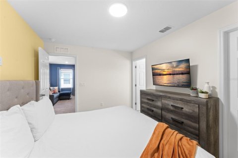 Villa ou maison à vendre à Kissimmee, Floride: 6 chambres, 277.5 m2 № 1665845 - photo 26