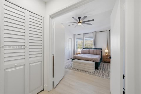 Adosado en venta en Pembroke Pines, Florida, 2 dormitorios, 101.08 m2 № 1998469 - foto 13