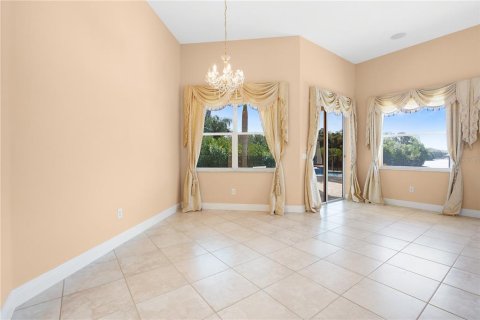 Villa ou maison à vendre à Tampa, Floride: 6 chambres, 448.63 m2 № 2140364 - photo 22