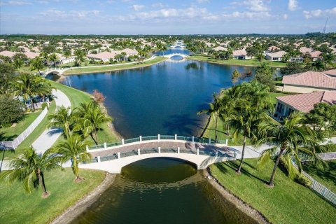 House in Wellington, Florida 3 bedrooms, 185.9 sq.m. № 1171423 - photo 1