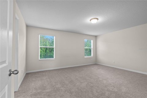 House in New Smyrna Beach, Florida 4 bedrooms, 251.02 sq.m. № 2419717 - photo 30