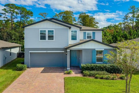 House in New Smyrna Beach, Florida 4 bedrooms, 251.02 sq.m. № 2419717 - photo 5