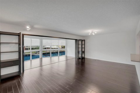 Condo in Fort Lauderdale, Florida, 1 bedroom  № 2368067 - photo 20