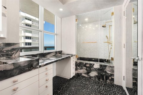 Copropriété à louer à Miami Beach, Floride: 5 chambres, 427.26 m2 № 1862302 - photo 22
