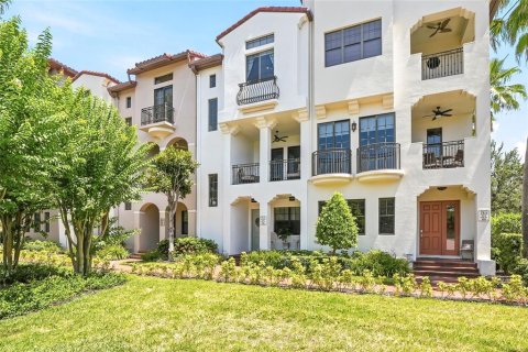 Condo in Tampa, Florida, 3 bedrooms № 2229881