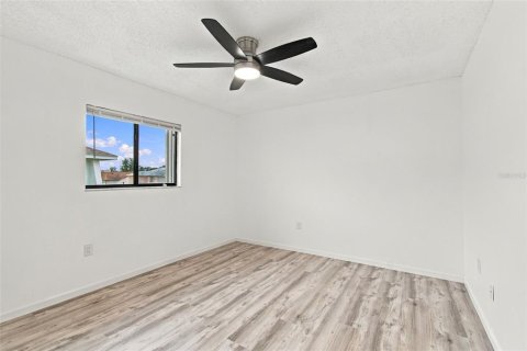 Casa en venta en Spring Hill, Florida, 3 dormitorios, 155.15 m2 № 2410103 - foto 16