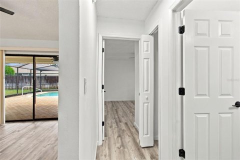 Casa en venta en Spring Hill, Florida, 3 dormitorios, 155.15 m2 № 2410103 - foto 17