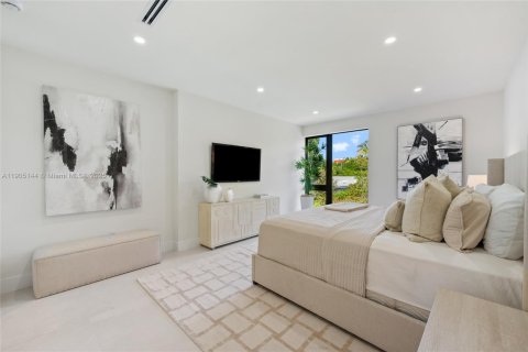 Купить виллу или дом в Майами, Флорида 4 спальни, 327.76м2, № 1971320 - фото 12