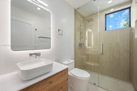 Купить виллу или дом в Майами, Флорида 4 спальни, 327.76м2, № 1971320 - фото 23