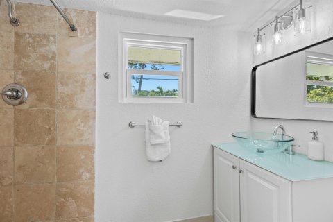 Villa ou maison à vendre à Fort Lauderdale, Floride: 3 chambres, 135.08 m2 № 2336045 - photo 10