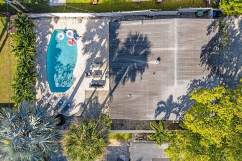 Villa ou maison à vendre à Fort Lauderdale, Floride: 3 chambres, 135.08 m2 № 2336045 - photo 19