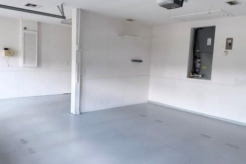 Villa ou maison à louer à Tampa, Floride: 4 chambres, 218.88 m2 № 2297178 - photo 27