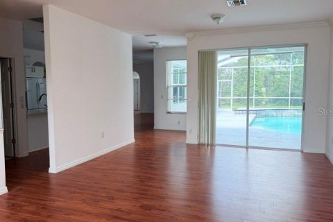Villa ou maison à louer à Tampa, Floride: 4 chambres, 218.88 m2 № 2297178 - photo 7