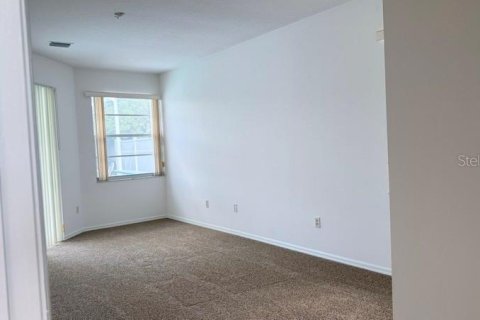 Villa ou maison à louer à Tampa, Floride: 4 chambres, 218.88 m2 № 2297178 - photo 8