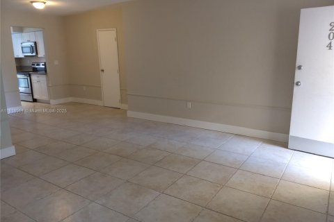 Condominio en alquiler en Bay Harbor Islands, Florida, 1 dormitorio, 73.3 m2 № 1775187 - foto 4