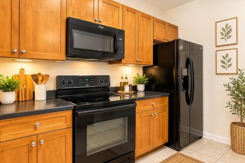 Townhouse in Tampa, Florida 3 bedrooms, 169.27 sq.m. № 2425496 - photo 7
