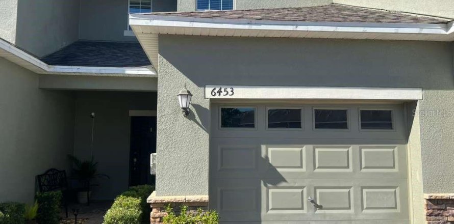 Adosado en Lakeland, Florida 2 dormitorios, 127.65 m2 № 2155497
