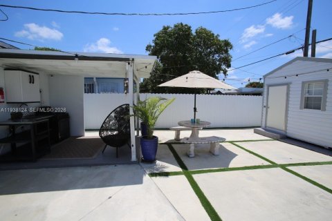 Купить виллу или дом в Хайалиа, Флорида 3 спальни, 132.39м2, № 1995832 - фото 13