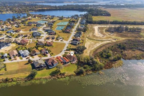 House in Polk City, Florida 3 bedrooms, 179.86 sq.m. № 2206093 - photo 7
