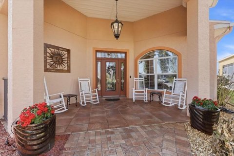House in Polk City, Florida 3 bedrooms, 179.86 sq.m. № 2206093 - photo 11